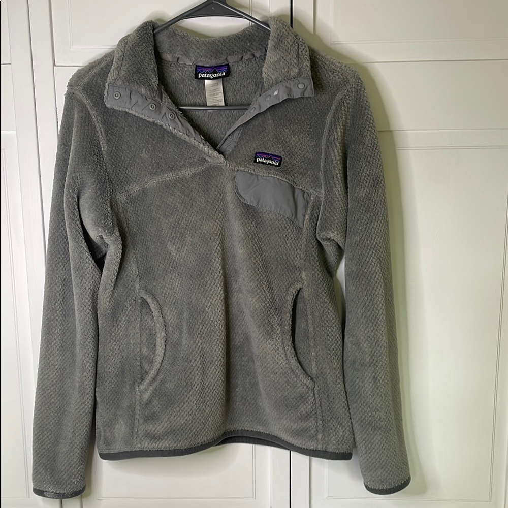 Patagonia Women's Gray Fleece Jacket